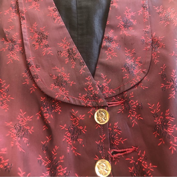 Vintage Western Vest Asian Red Black Floral Embroidered Silk Satin Gold Buttons - Picture 2 of 16